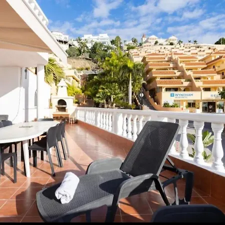 Americas Tenerife Sur * بلايا ذي لاس أميريكاس